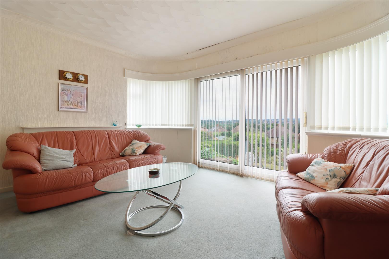 2 bed property in Brockwell Lane, Chesterfield
